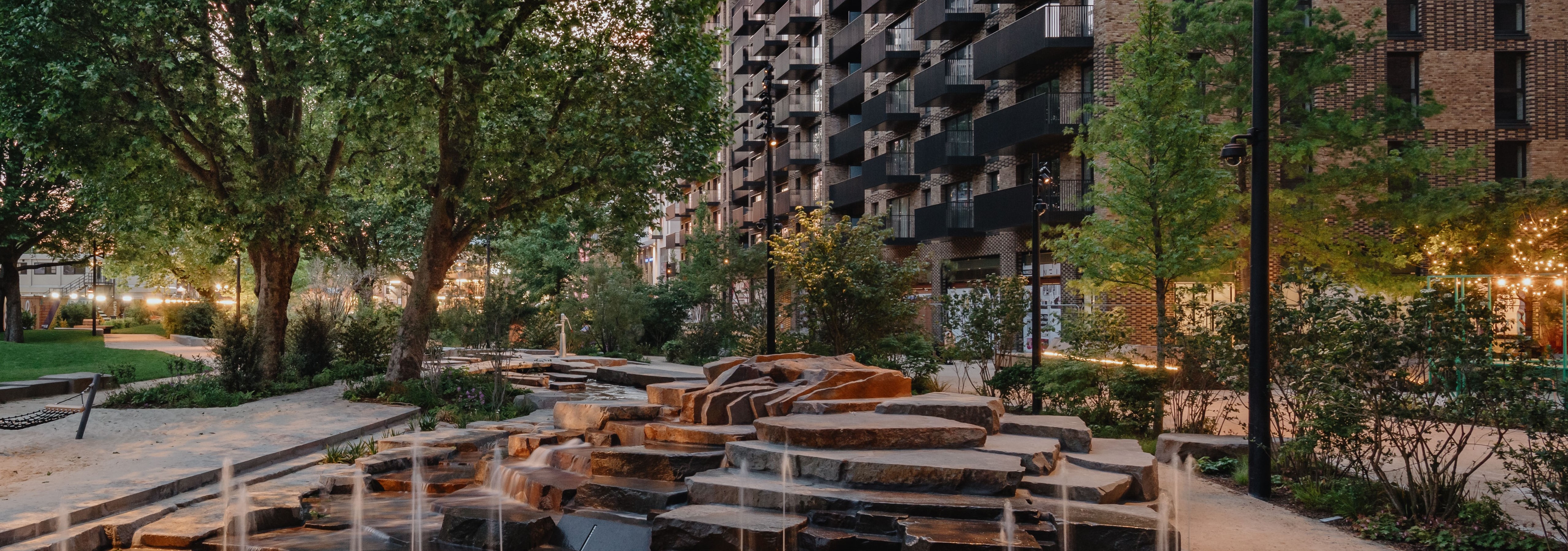 Elephant Park_1630-crop.jpg