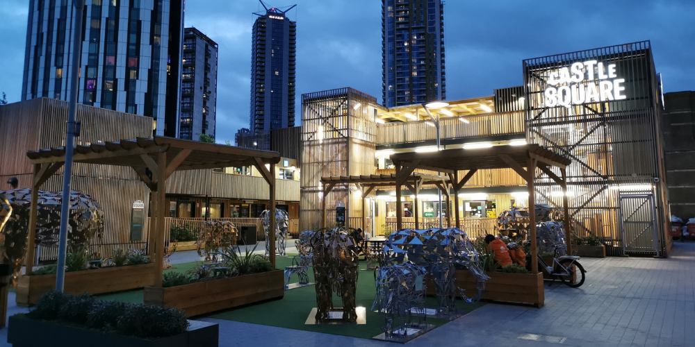 castle square 1000x500.png